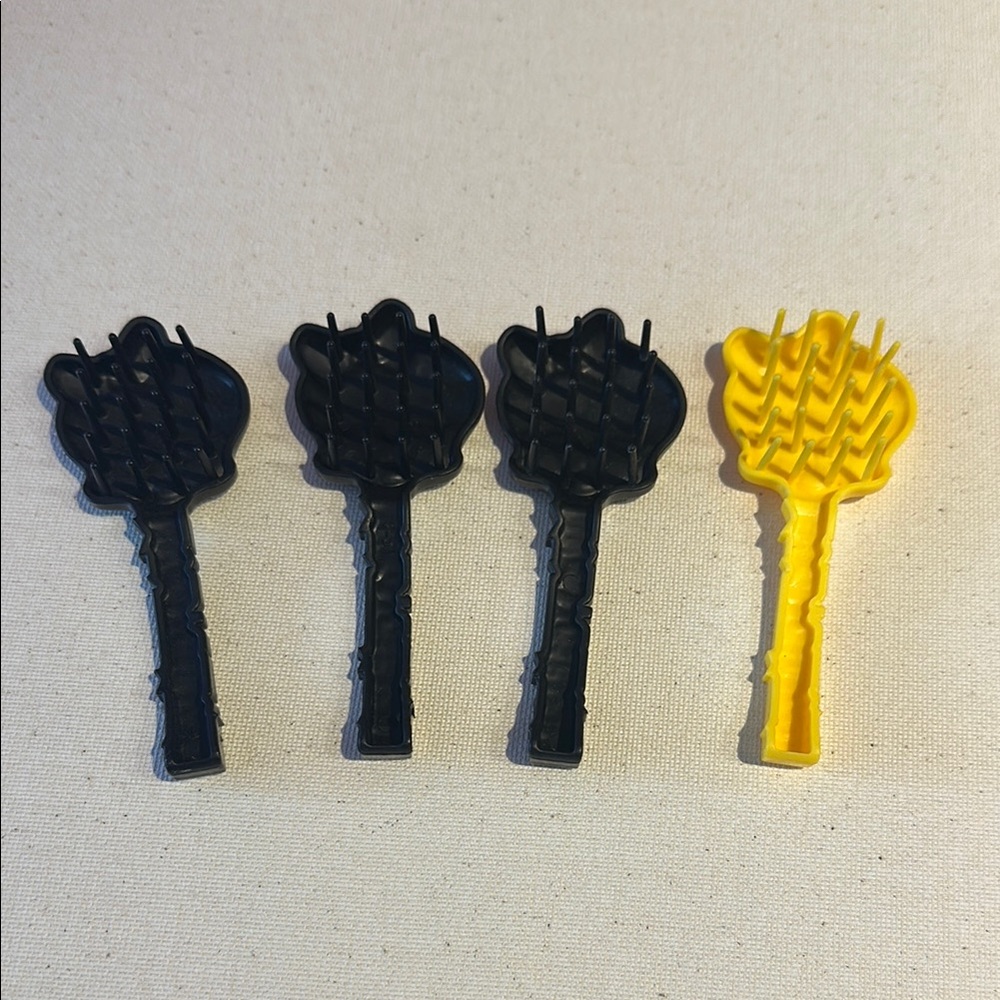 monster high hair brushes